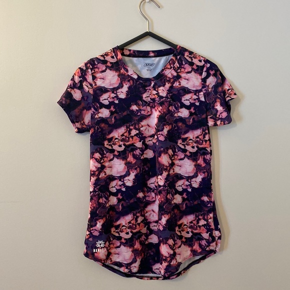 Parole and Pink sport top - Picture 1 of 2